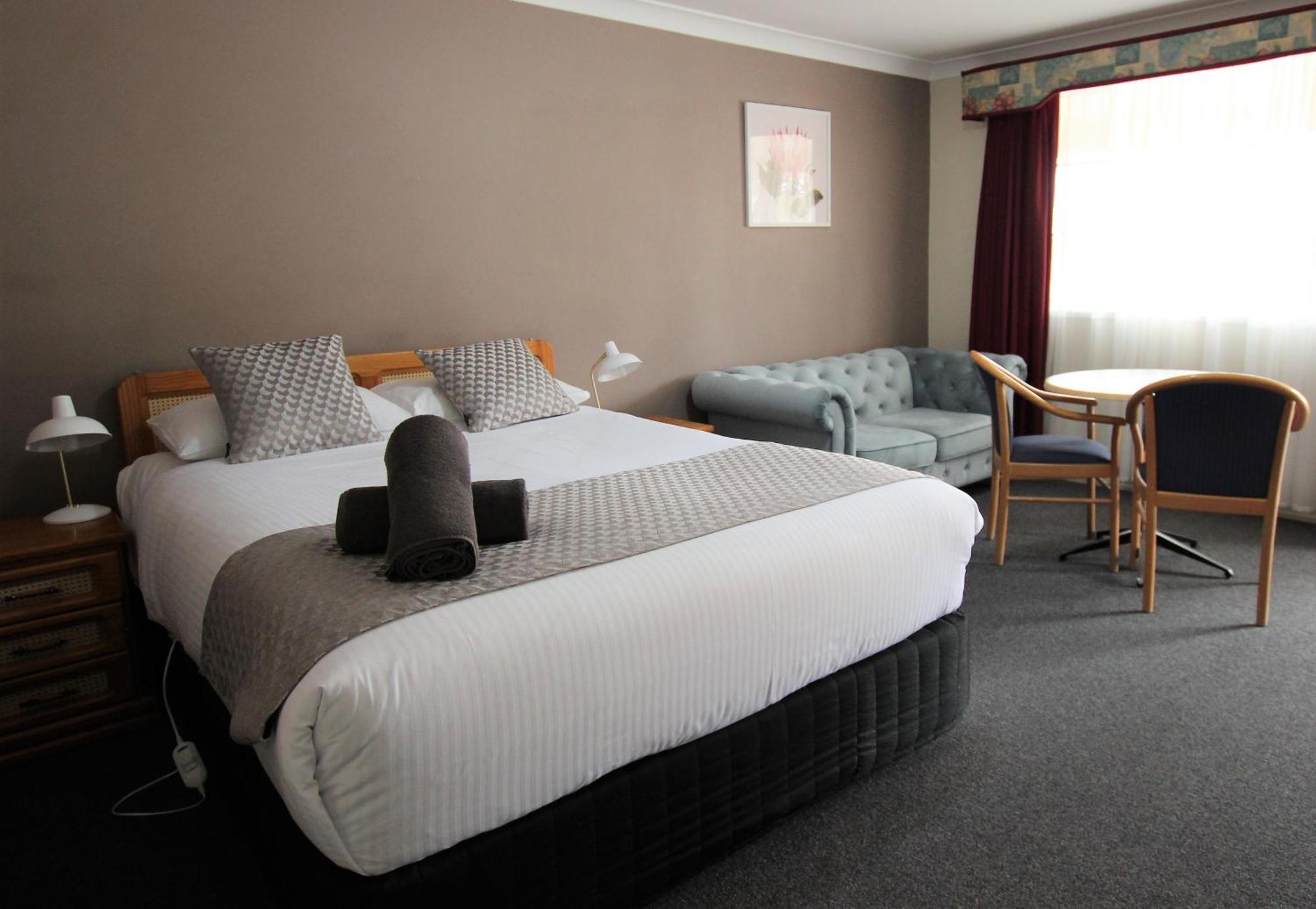 Highlands Motor Inn Oberon Esterno foto