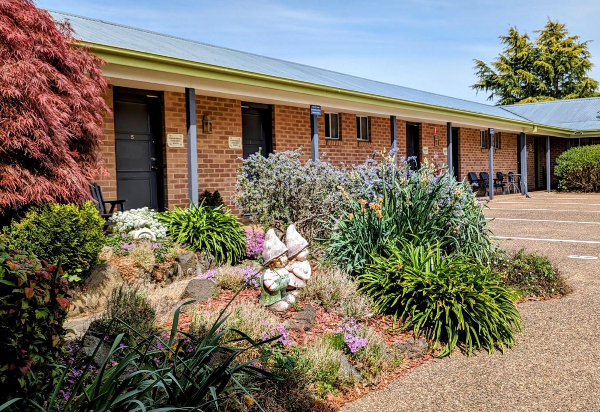 Highlands Motor Inn Oberon Esterno foto
