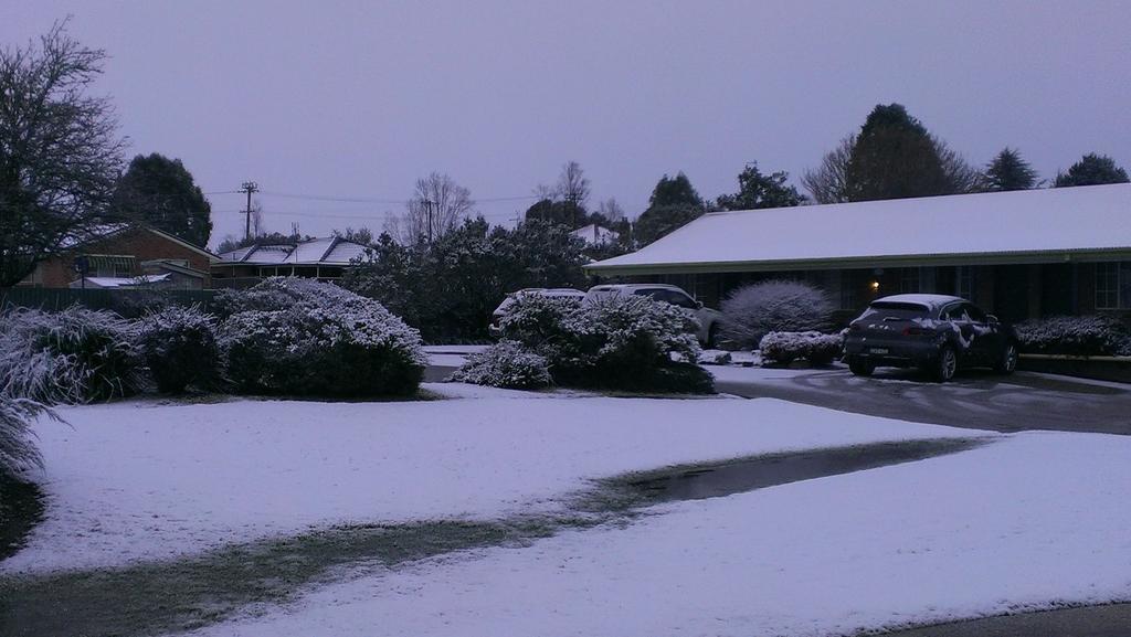 Highlands Motor Inn Oberon Esterno foto